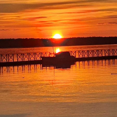 Arsunda Strandbad Sjoesunda Vandrarhem ภายนอก รูปภาพ